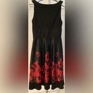 VENUS Black and Red Floral Midi Dress